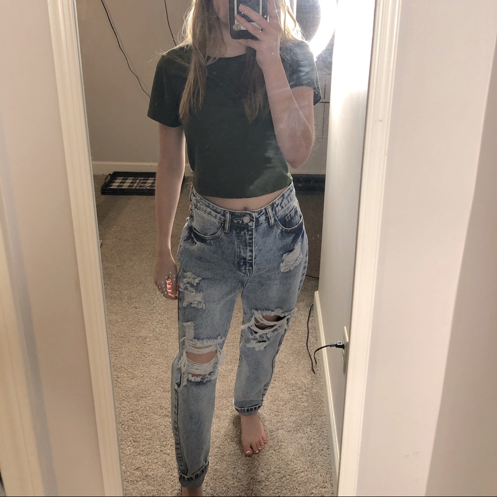 Denim ripped mom jeans